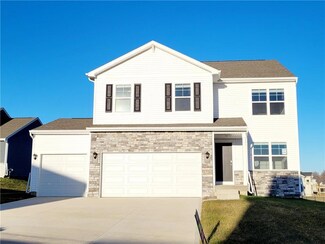 1726 Southbridge Dr, Adel, IA 50003