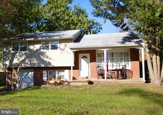 535 Rowand Ave, Glendora, NJ 08029