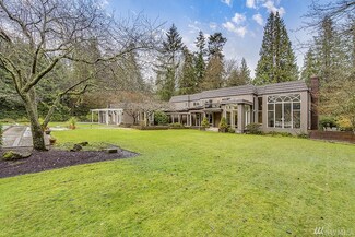 22737 Dogwood Ln, Woodway, WA 98020