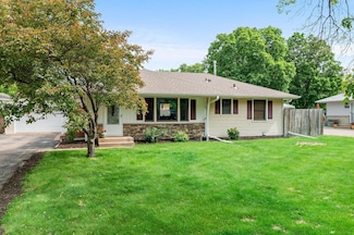 511 110th Ave NW, Coon Rapids, MN 55448