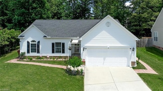 3920 Gisbourne Dr, Jamestown, NC 27282
