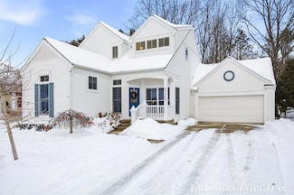 17743 Cobblefield Ln, Spring Lake, MI 49456