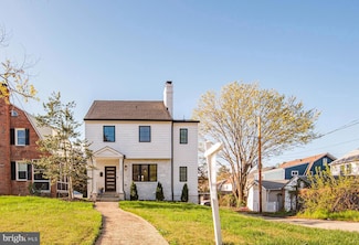2611 Otis St NE, Washington, DC 20018