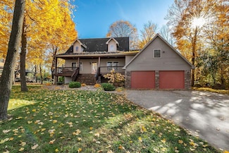 1416 Wood Duck Trail, Shakopee, MN 55379