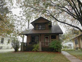 219 Shaw St, Rockford, IL 61104