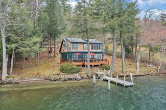 545 Forest Rd, Wolfeboro, NH 03894