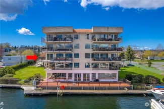 9030 Seward Park Ave S Unit 313, Seattle, WA 98118
