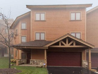 515 Southwind Ct, Seven Springs Resort, PA 15622