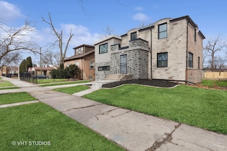 1352 W 112th Place, Chicago, IL 60643