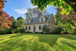 35 Forest St, Pembroke, MA 02359