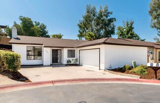 887 Willow Tree Ln, Fallbrook, CA 92028