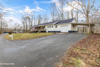 231 Donald Ln, Clinton, TN 37716