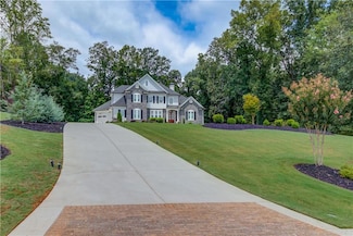 5392 Retreat Dr, Flowery Branch, GA 30542