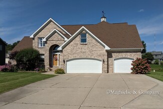 12880 Theris Dr, Wayland, MI 49348