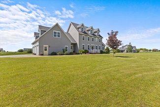 27 Webster Ln, Georgia, VT 05478