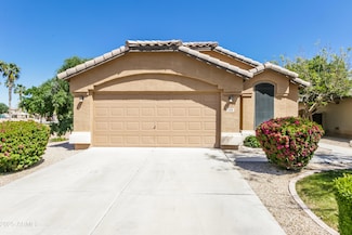 588 E Devon Dr, Gilbert, AZ 85296