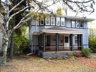 2112 E 4th St, Duluth, MN 55812
