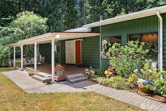 19328 Widme Rd NE, Poulsbo, WA 98370