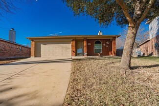 10366 Ector Dr, Fort Worth, TX 76108