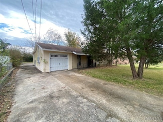 3215 Hackberry Ln, Montgomery, AL 36116