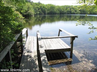 62 Ophelia Way, Vineyard Haven, MA 02568