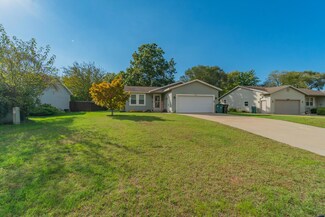 4875 Emerald St, Norton Shores, MI 49441