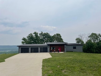 30 River Ridge Place Unit 30 River Ridge Drive, Guttenberg, IA 52052