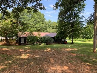 3475 Old Golden Hwy, Broken Bow, OK 74728