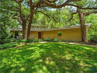 1110 Arbor Ln, Marble Falls, TX 78654