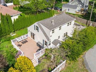 10 Menut Cir, Newburyport, MA 01950