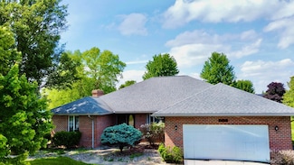 1320 Oakridge Dr, Bucyrus, OH 44820