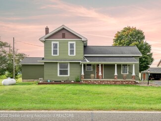 6521 W Howe Rd, Dewitt, MI 48820