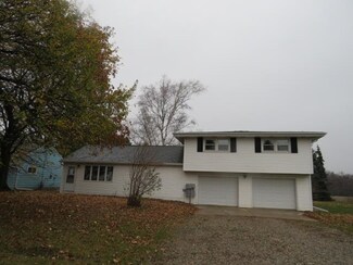 5090 Wisconsin 44, Oshkosh, WI 54904