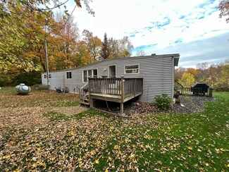 33915 Saint Croix Rd, Pine City, MN 55063