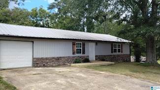 499 5th St, Ashville, AL 35953