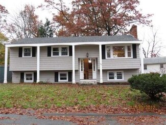 232 Remington St, Lowell, MA 01852