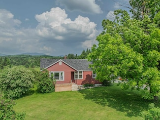 336 North Rd, Lancaster, NH 03584