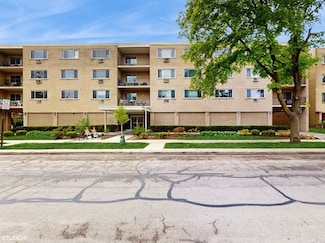 425 Home Ave Unit 3H, Oak Park, IL 60302