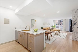 1745 Camino Palmero St Unit 107, Los Angeles, CA 90046