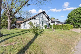 900 N 22nd St, Waco, TX 76707