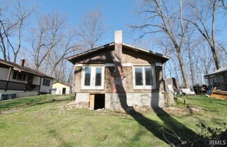11584 W Horseshoe Bend Rd, Brookston, IN 47923