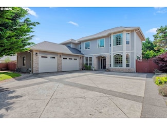 2270 Hayes St, North Bend, OR 97459