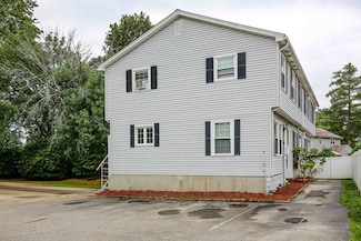 18 Massasoit Rd Unit B, Worcester, MA 01604