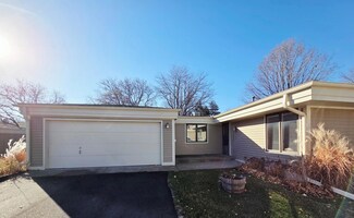 717 Lincoln St N, Northfield, MN 55057