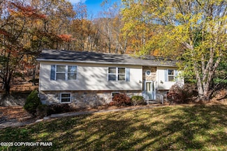 143 Foothill Blvd, Effort, PA 18330