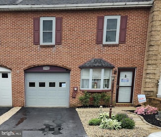 17923 Golf View Dr, Hagerstown, MD 21740