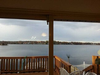 39 Cole St, Swansea, MA 02777