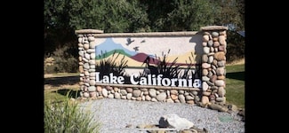 19041 Finger Point Way, Lake California, CA 96022