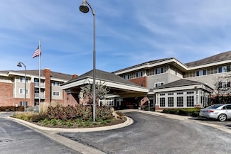 801 N Mclean Blvd Unit 142, Elgin, IL 60123