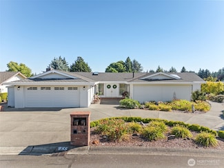 13835 SE 241st St, Kent, WA 98042